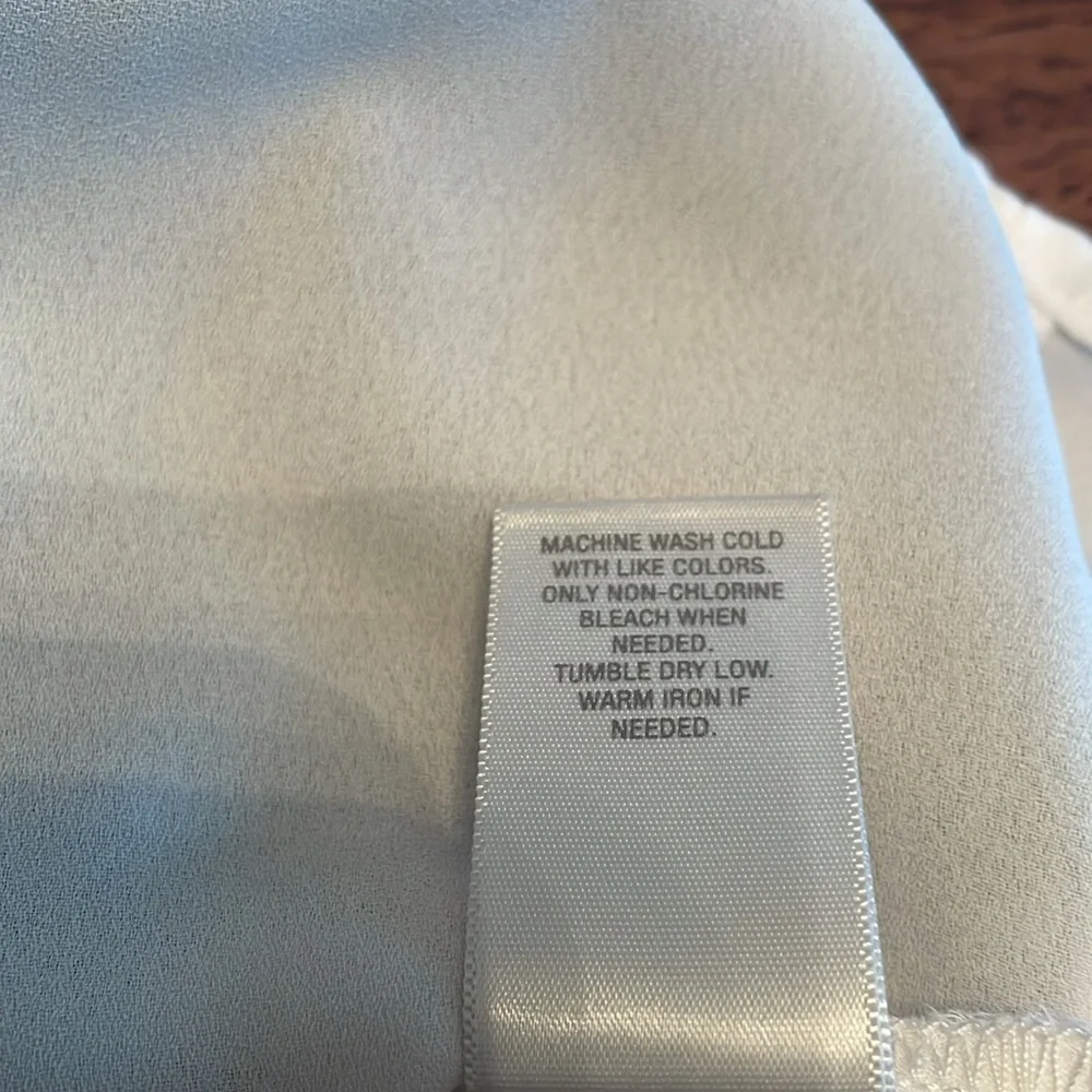 Dressbarn black and white layered sleeveless top - Picture 12 of 13